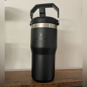 STANLEY THE ICEFLOW FLIP STRAW TUMBLER 20 OZ